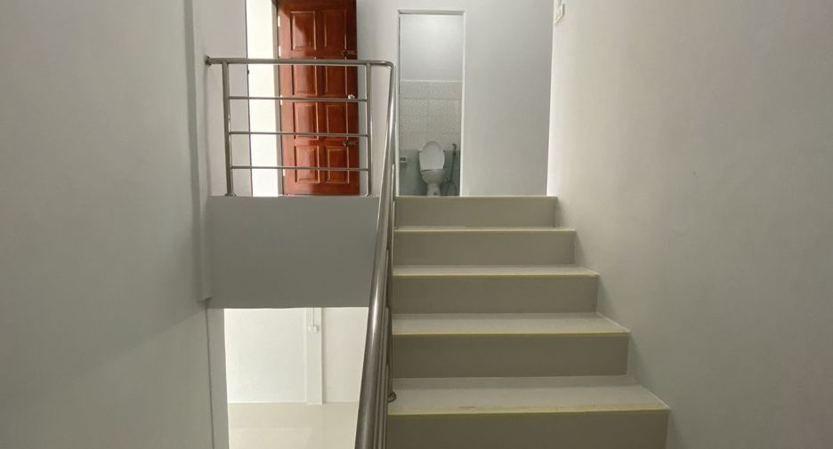 For sale 3 bedrooms townhouse in Mueang Mukdahan, Mukdahan
