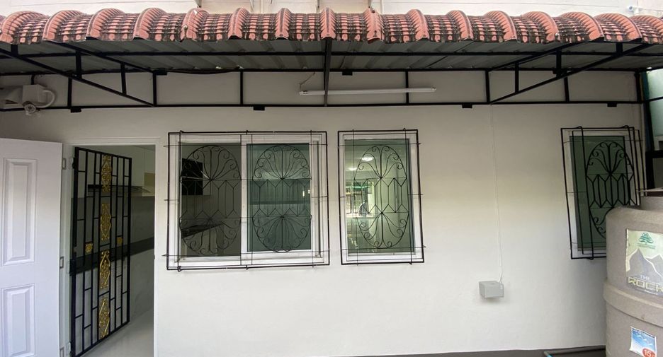 For sale 3 bedrooms townhouse in Mueang Mukdahan, Mukdahan