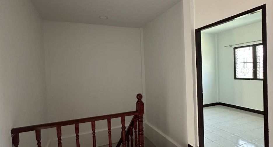 For rent and for sale 3 bedrooms townhouse in Thanyaburi, Pathum Thani