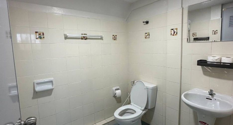For rent and for sale 3 bedrooms townhouse in Thanyaburi, Pathum Thani