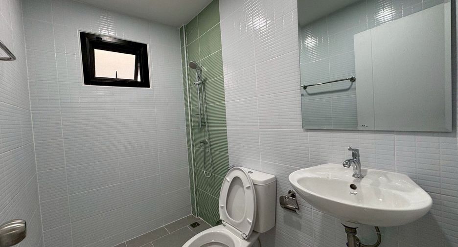 Reihenhaus zum Kauf mit 3 Zimmer in Lam Luk Ka, Pathum Thani