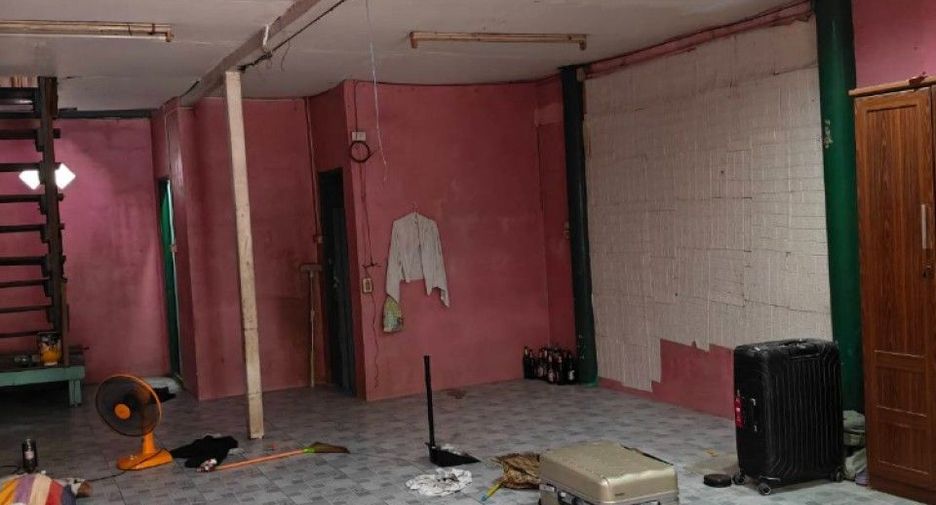 For sale 2 bedrooms townhouse in Sai Mai, Bangkok