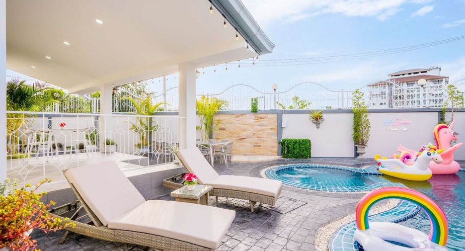 For rent 4 bedrooms villa in Jomtien, Pattaya