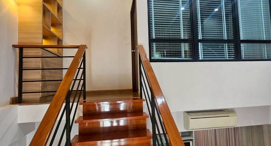 Condo en venta de 1 habitaciones en Si Racha, Chonburi