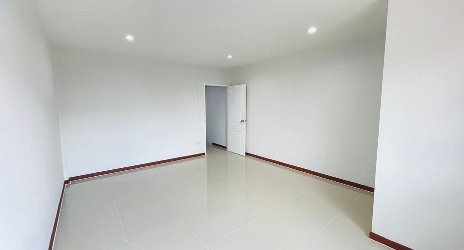 For sale 2 bedrooms townhouse in Uthai, Phra Nakhon Si Ayutthaya