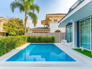 Villa en alquiler de 5 habitaciones en San Sai, Chiang Mai