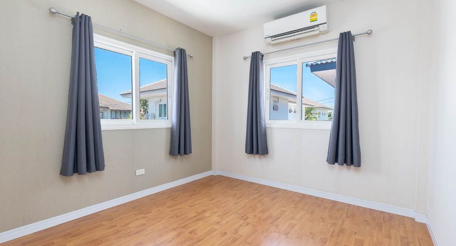 For sale 2 bedrooms house in Mueang Ubon Ratchathani, Ubon Ratchathani