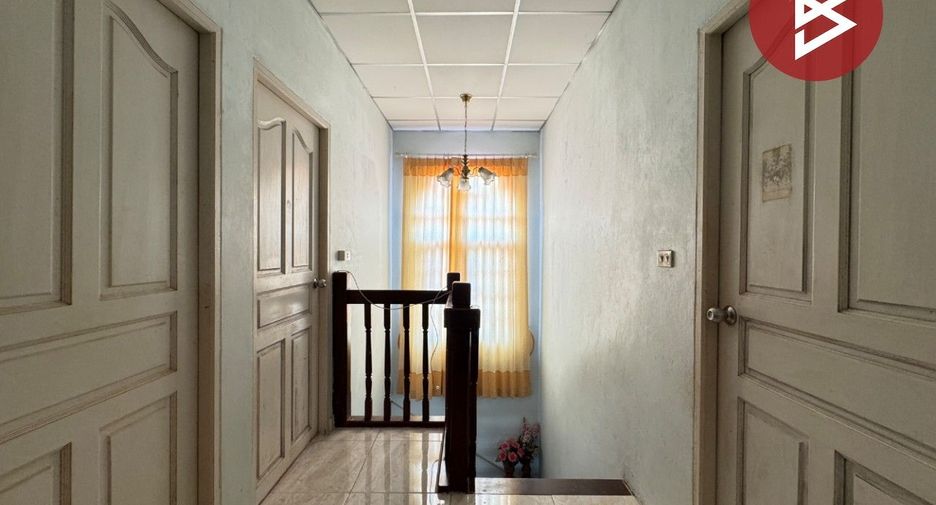 À vendre 4 chambres maison à Thung Khru, Bangkok