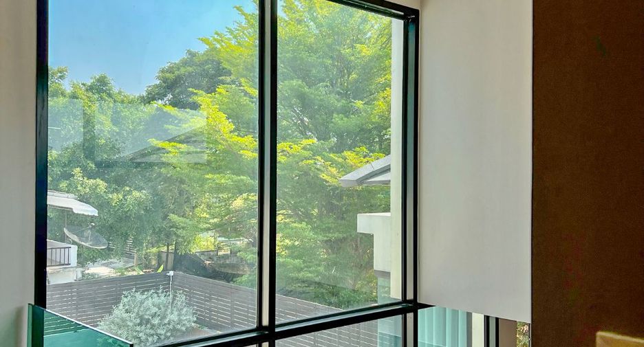 For sale 3 bedrooms house in Sai Mai, Bangkok