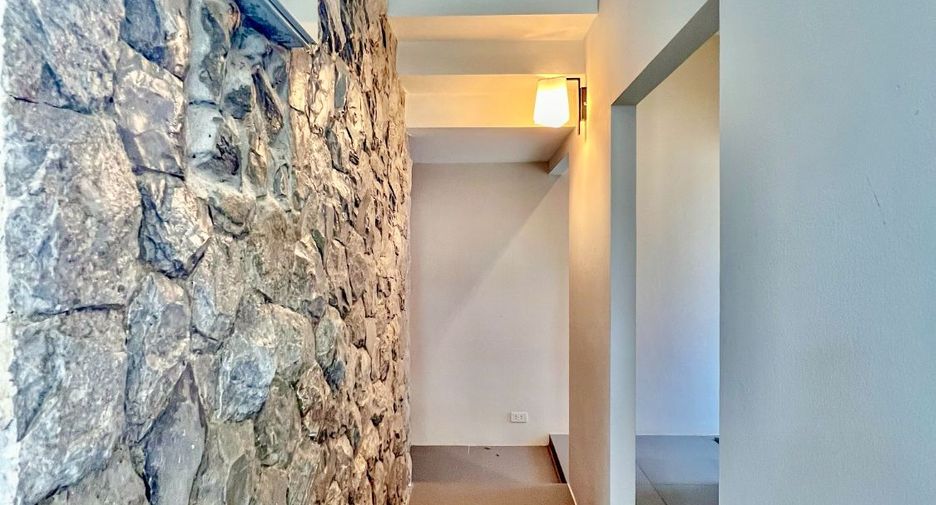 For sale 3 bedrooms house in Sai Mai, Bangkok
