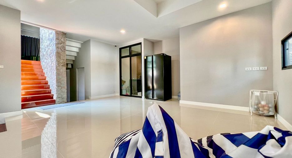 For sale 3 bedrooms house in Sai Mai, Bangkok