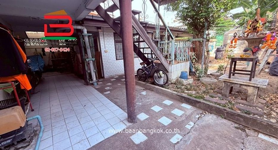 For sale 10 bedrooms house in Bangkok Noi, Bangkok