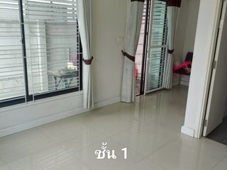 For sale 3 bedrooms townhouse in Prawet, Bangkok