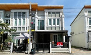 For sale 3 bedrooms townhouse in Bang Phli, Samut Prakan