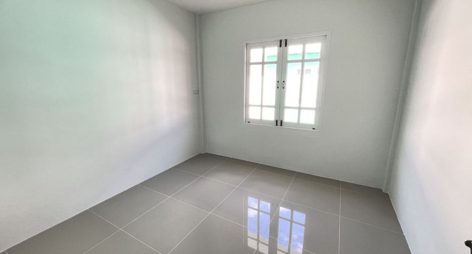Casa adosada en venta de 3 habitaciones en Wang Noi, Phra Nakhon Si Ayutthaya