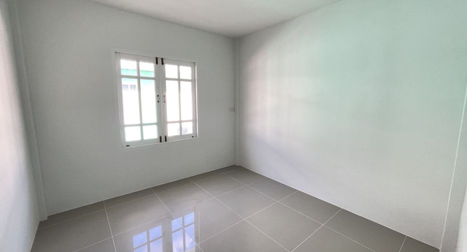 Casa adosada en venta de 3 habitaciones en Wang Noi, Phra Nakhon Si Ayutthaya