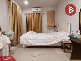 For sale 2 bedrooms townhouse in Mueang Nakhon Si Thammarat, Nakhon Si Thammarat