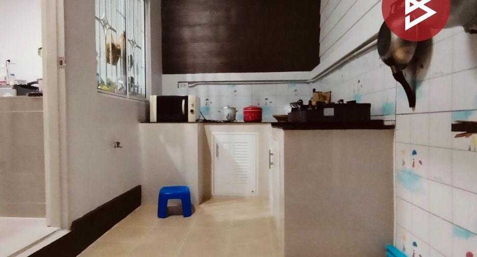 Reihenhaus zum Kauf mit 2 Zimmer in Mueang Nakhon Si Thammarat, Nakhon Si Thammarat