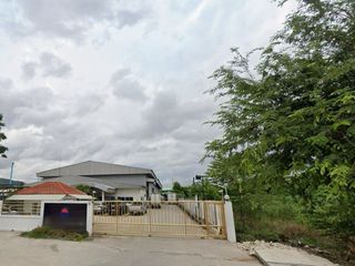 For sale warehouse in Si Racha, Chonburi