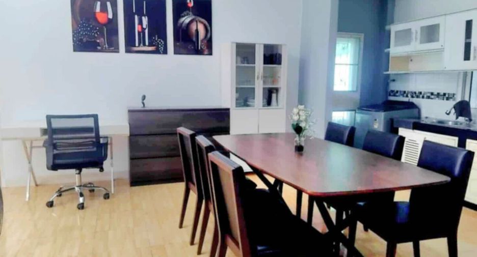 For rent 3 bedrooms villa in South Pattaya, Pattaya