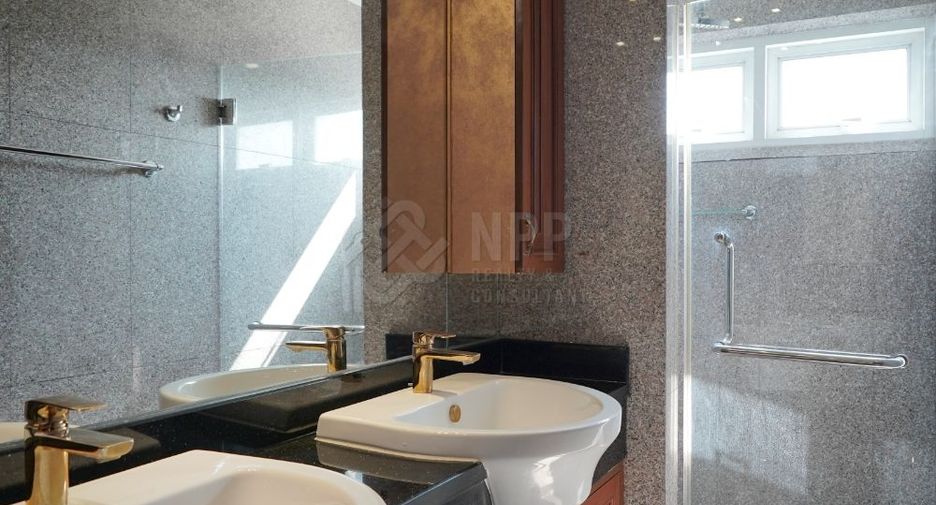 À vendre 4 chambres condo à Hua Hin, Prachuap Khiri Khan