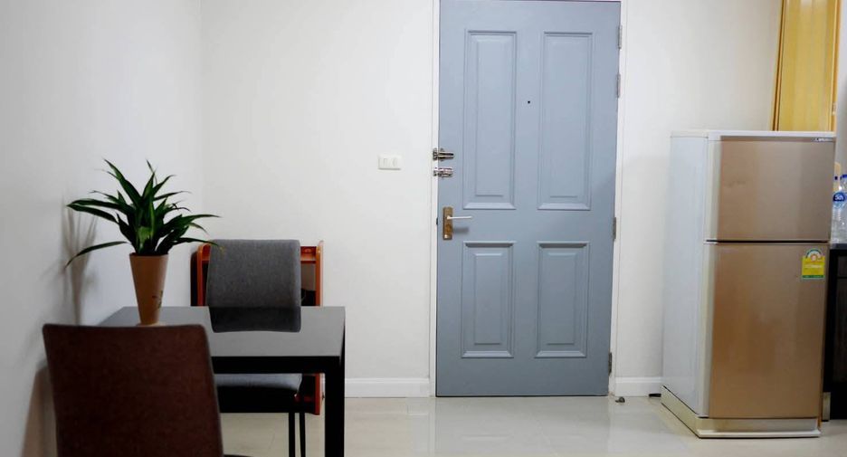 For rent and for sale 2 bedrooms condo in Pathum Wan, Bangkok