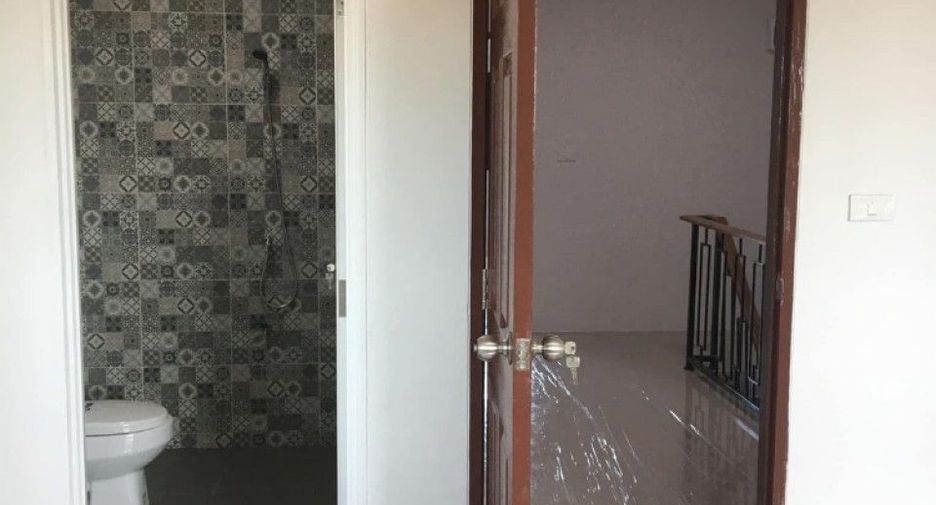 Reihenhaus zum Kauf mit 2 Zimmer in Wang Noi, Phra Nakhon Si Ayutthaya