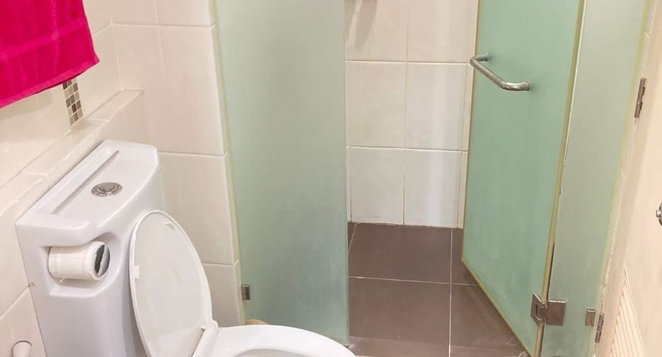 For sale 1 bed condo in Bang Rak, Bangkok