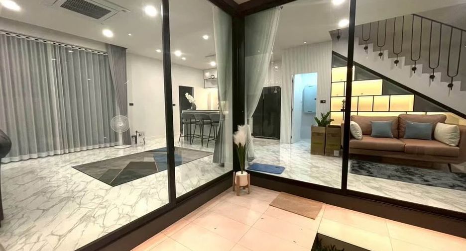 Villa zur Miete mit 4 Zimmer in Hang Dong, Chiang Mai
