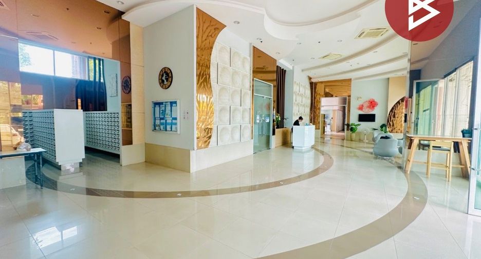 For sale 1 bed condo in Mueang Rayong, Rayong