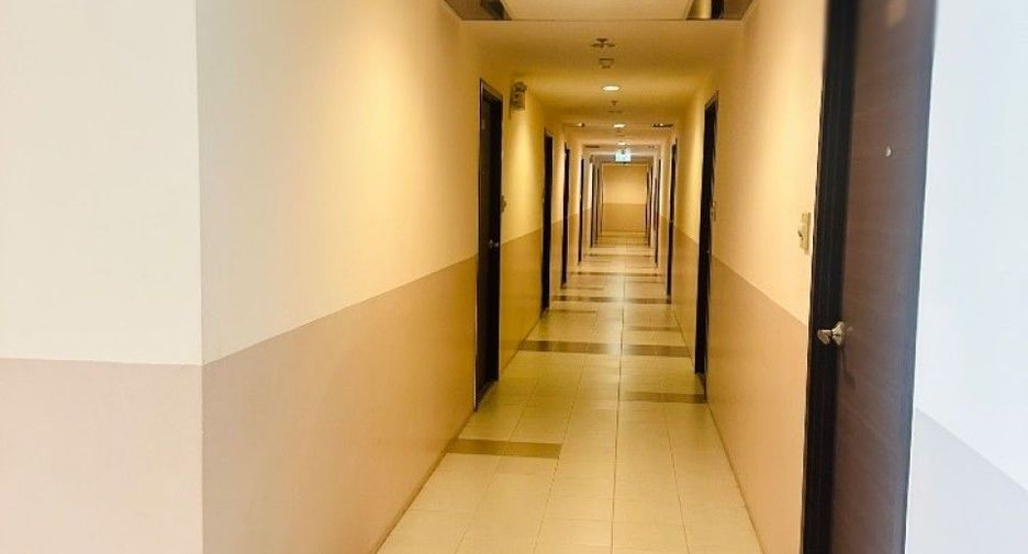 For sale 1 bed condo in Mueang Rayong, Rayong