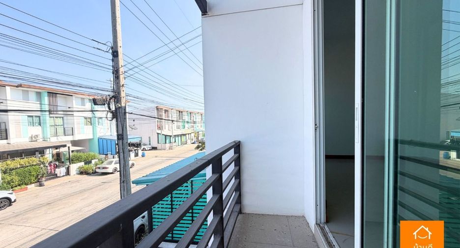 出售 3 卧室 联排别墅 在 Mueang Samut Sakhon, Samut Sakhon