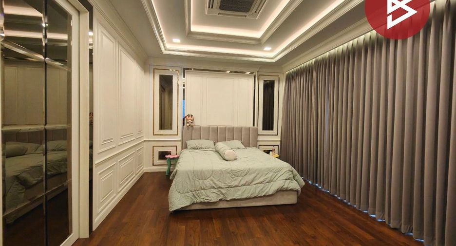 Casa en venta de 5 habitaciones en Pak Kret, Nonthaburi