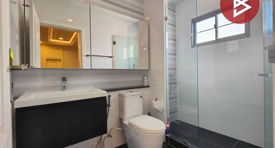 Casa en venta de 5 habitaciones en Pak Kret, Nonthaburi