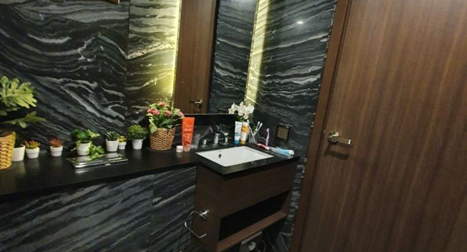 For rent 1 bed condo in Bang Na, Bangkok