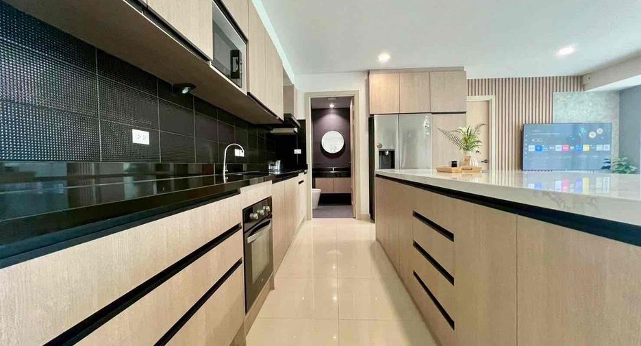 For rent and for sale 4 bedrooms condo in Bang Lamung, Chonburi