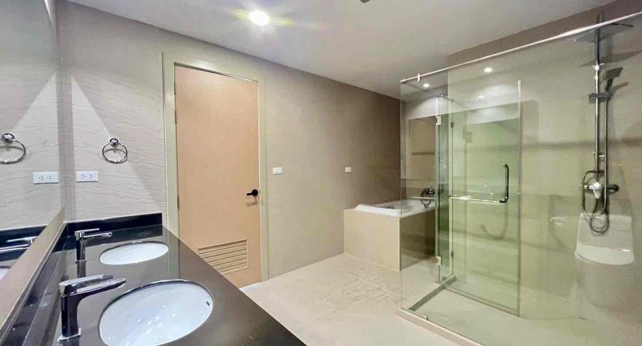 For rent and for sale 4 bedrooms condo in Bang Lamung, Chonburi