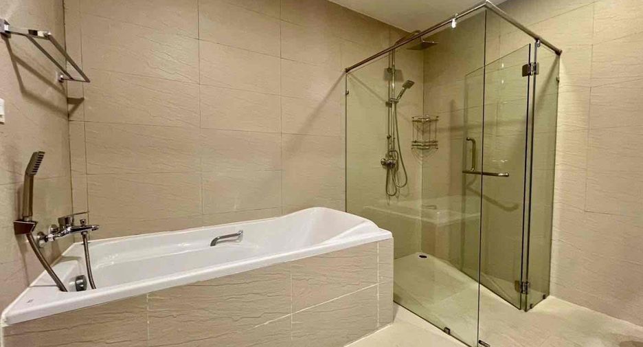 For rent and for sale 4 bedrooms condo in Bang Lamung, Chonburi