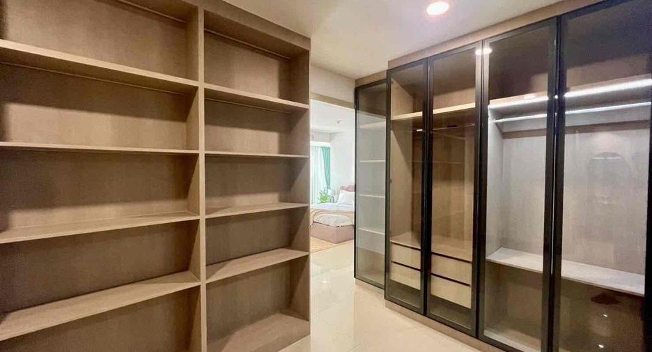 For rent and for sale 4 bedrooms condo in Bang Lamung, Chonburi