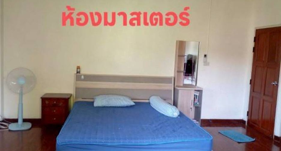 For rent 5 bedrooms house in Mueang Chiang Mai, Chiang Mai