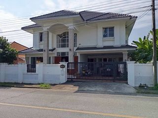For Rent 5 Bedroom House In Mueang Chiang Mai
