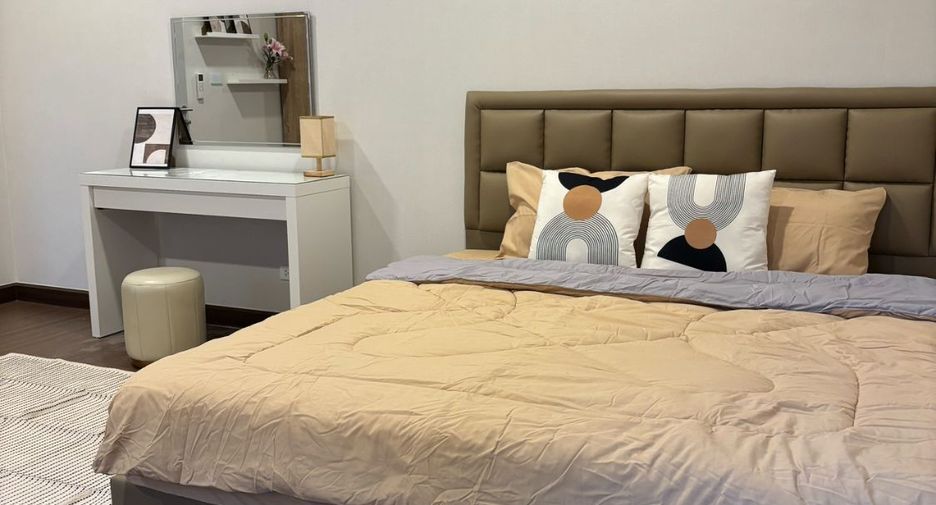 Haus zur Miete mit 4 Zimmer in Bang Phli, Samut Prakan