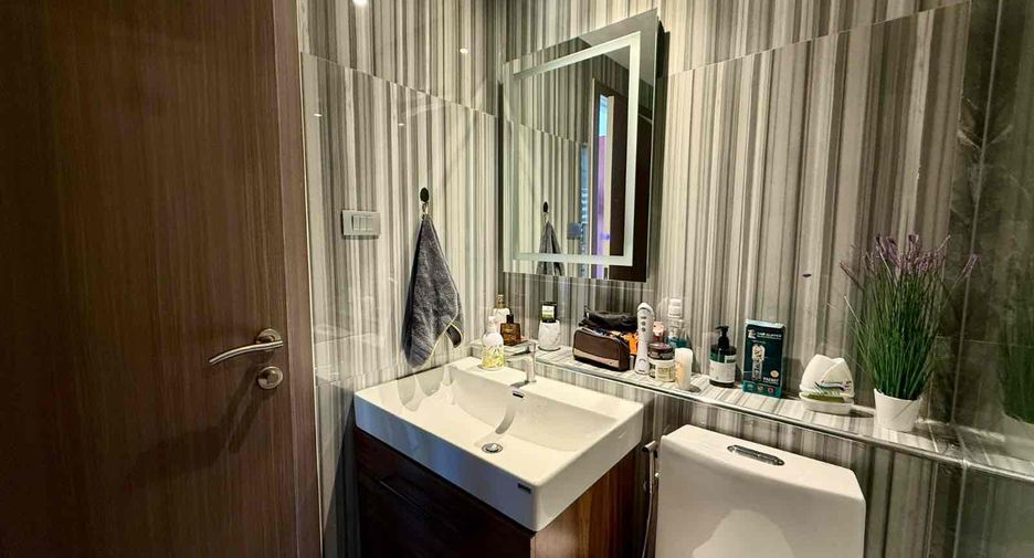 For rent and for sale 1 bed condo in Bang Lamung, Chonburi