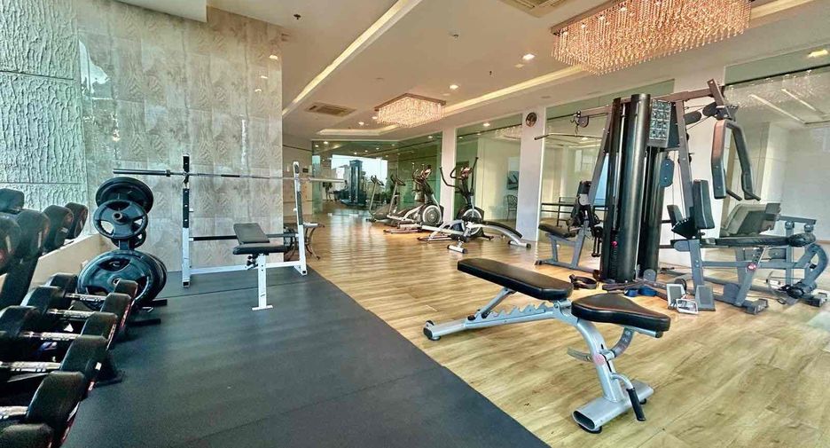 For rent and for sale 1 bed condo in Bang Lamung, Chonburi