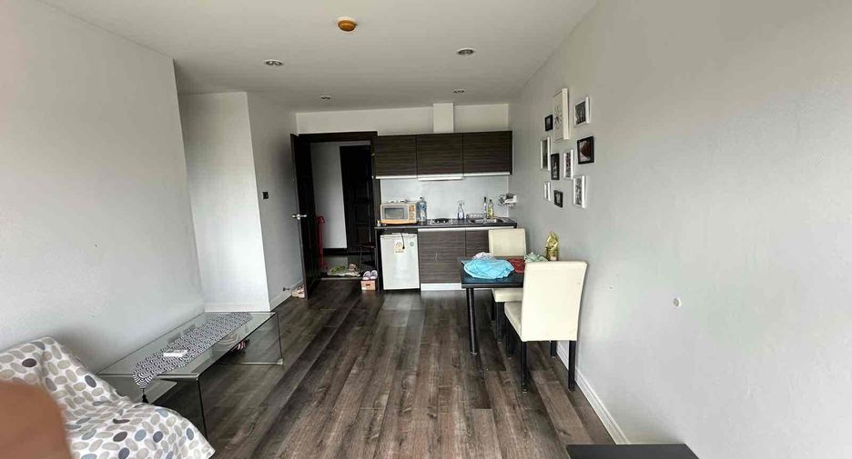 For rent and for sale 1 bed condo in Bang Lamung, Chonburi