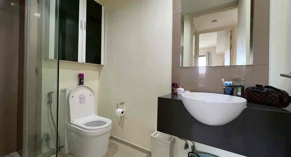 For rent and for sale 1 bed condo in Bang Lamung, Chonburi