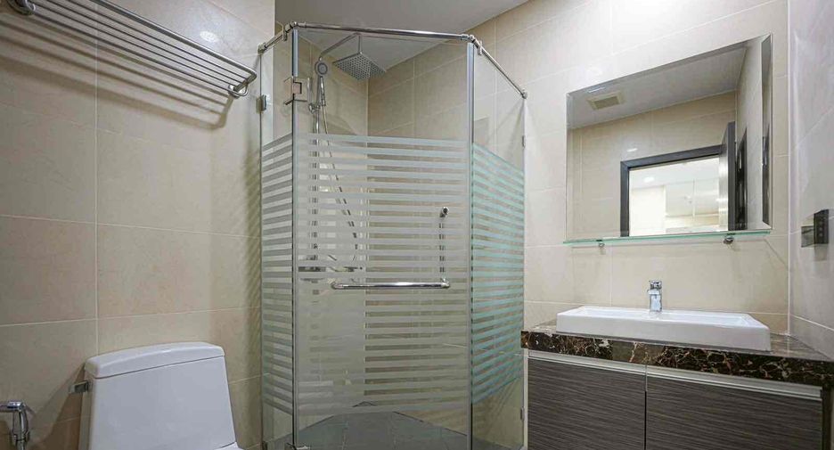 For rent and for sale 1 bed condo in Bang Lamung, Chonburi