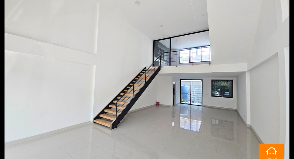 Casa adosada en venta de 1 habitaciones en Bueng Kum, Bangkok