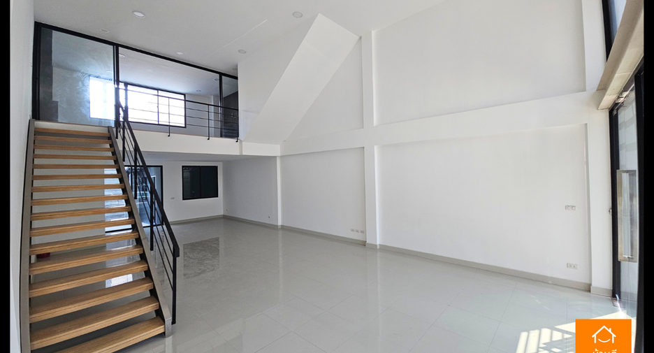 Casa adosada en venta de 1 habitaciones en Bueng Kum, Bangkok