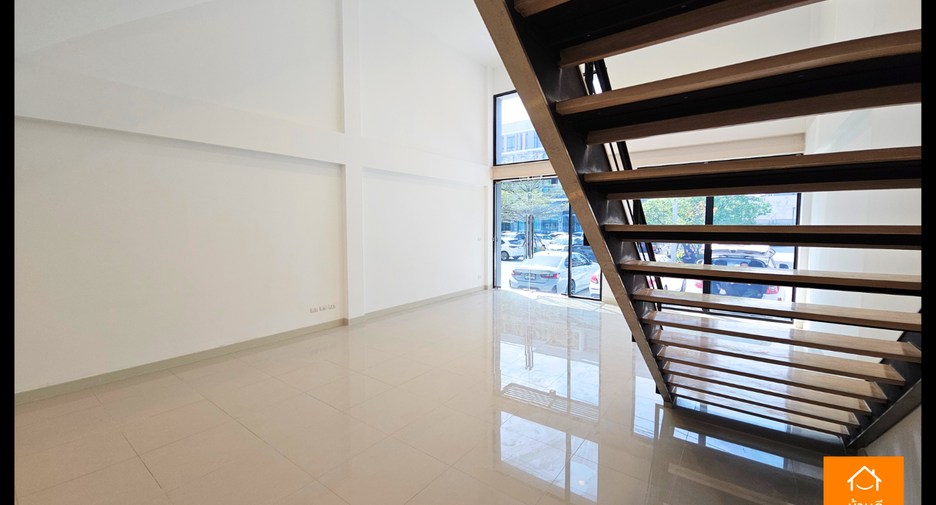 Casa adosada en venta de 1 habitaciones en Bueng Kum, Bangkok